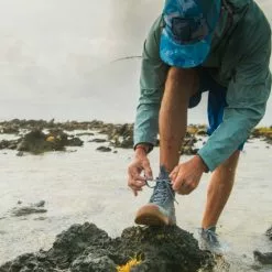 Simms Fishing Products Simms Flats Sneaker -FLIES Sales 12628 flatssneakerlifestyle1