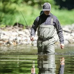 Skwala Fishing Skwala Carbon Wader 15 Skwala Fishing Skwala Carbon Wader -FLIES Sales 23 DSCF1283 medium